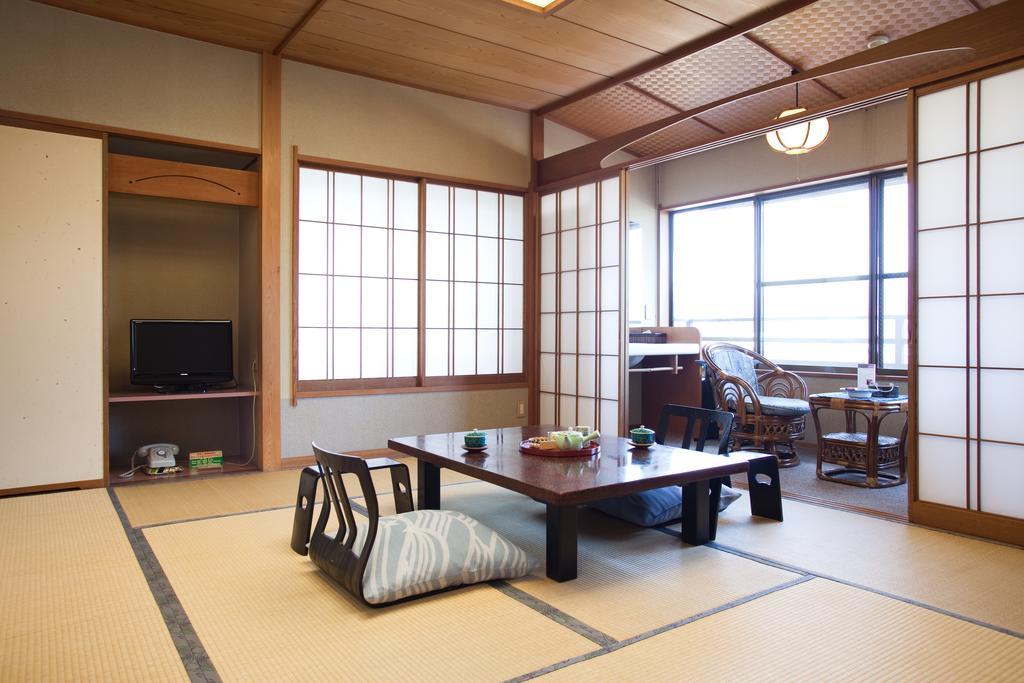 Ebisuya Hotel Izu  Room photo